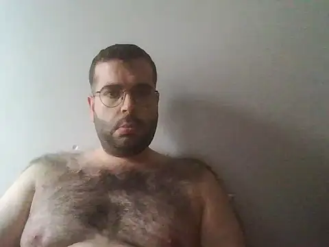 Snapshot of kkadam1 chatting on 04/19/26, 10:14 kkadam1 online show from 04/19/26, 10:14