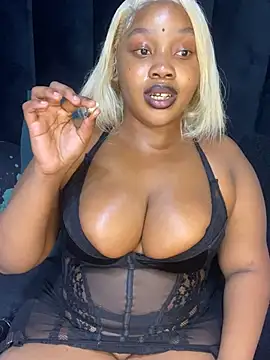 THICKBARBIE32 online show from 07/08/26, 09:19