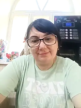 MariSwan222 online show from 06/05/26, 07:25