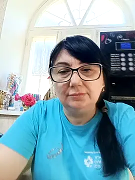 MariSwan222 online show from 06/08/26, 06:47
