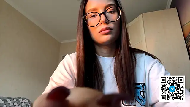 TequilaPariseau online show from 12/17/25, 09:04