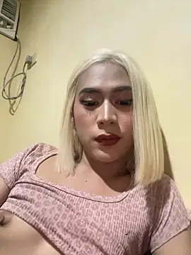Snapshot of Lucy-penelope chatting on 03/24/26, 03:50 Lucy-penelope online show from 03/24/26, 03:50