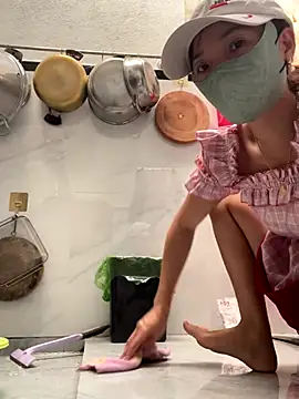 Keomut6 online show from 12/21/25, 02:30