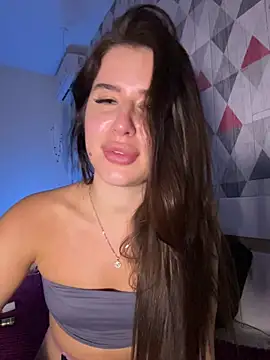 Lira Fayeee online show from 07/06/26, 09:06