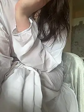 Lira Fayeee online show from 07/21/26, 08:16