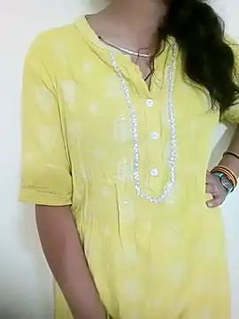 Snapshot of Kavya79 chatting on 12/16/25, 09:47 Kavya79 online show from 12/16/25, 09:47