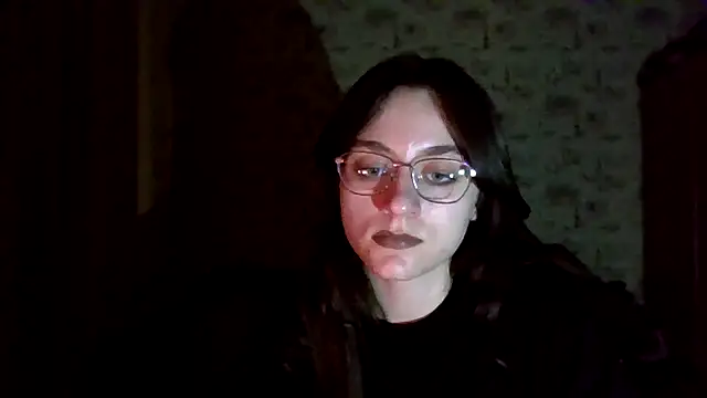 Snapshot of NastyMaryy chatting on 12/18/25, 06:25 NastyMaryy online show from 12/18/25, 06:25