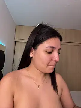 Camila sanchez25 online show from 07/13/26, 11:29