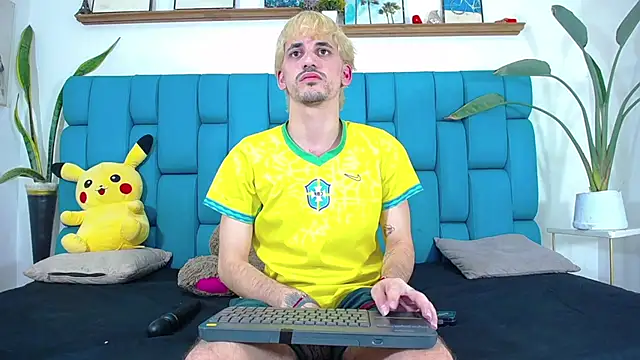 boy Dirty X online show from 06/30/26, 05:08
