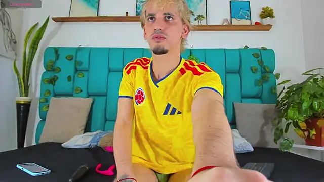 boy Dirty X online show from 07/30/26, 05:17