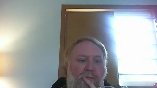 Snapshot of Ginger_Daddy chatting on 12/17/25, 06:47 Ginger Daddy online show from 12/17/25, 06:47