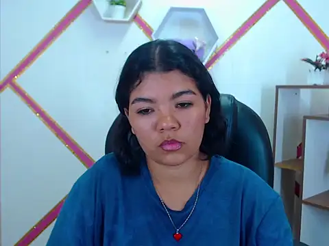 Snapshot of Heidy_Colins chatting on 12/18/25, 01:55 Heidy Colins online show from 12/18/25, 01:55