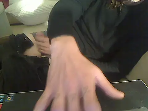 Snapshot of Corky_887 chatting on 12/18/25, 02:45 Corky 887 online show from 12/18/25, 02:45