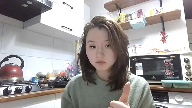 VelmaMaasch online show from 12/16/25, 02:44