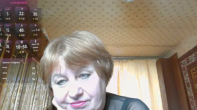 Snapshot of Casey_peach chatting on 02/11/26, 06:51 Casey peach online show from 02/11/26, 06:51