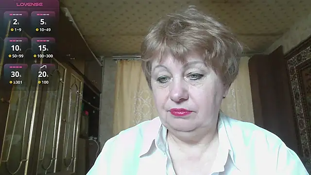 Snapshot of Casey_peach chatting on 03/02/26, 04:36 Casey peach online show from 03/02/26, 04:36