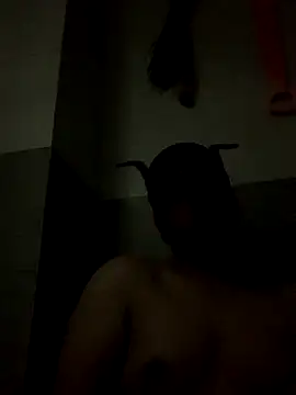 Snapshot of Andy_chub chatting on 12/16/25, 04:12 Andy chub online show from 12/16/25, 04:12