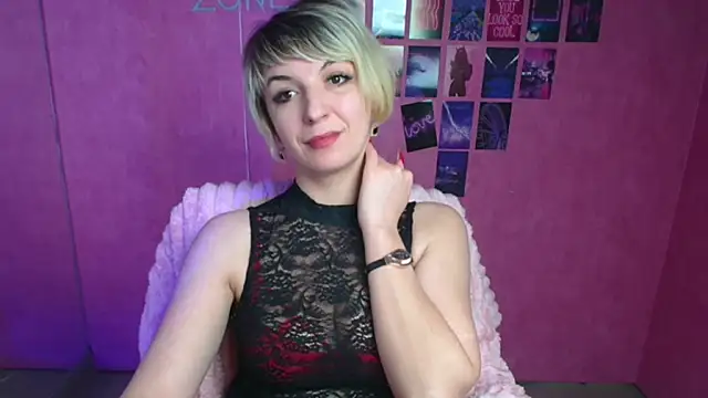 Lana Foxyy online show from 02/25/26, 09:30