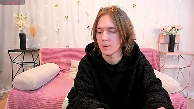 tagoyon online show from 12/20/25, 12:45