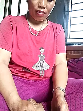 Maikha08 online show from 06/05/26, 07:03