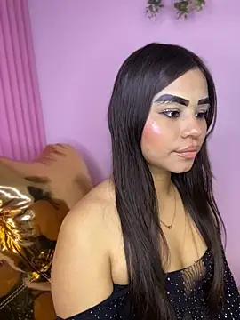 Snapshot of PrettySharon_ chatting on 12/16/25, 08:36 PrettySharon online show from 12/16/25, 08:36