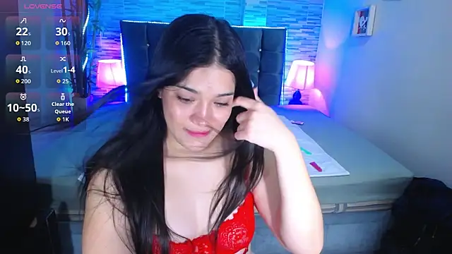 Snapshot of Valeri_hot22 chatting on 03/10/26, 08:47 Valeri hot22 online show from 03/10/26, 08:47