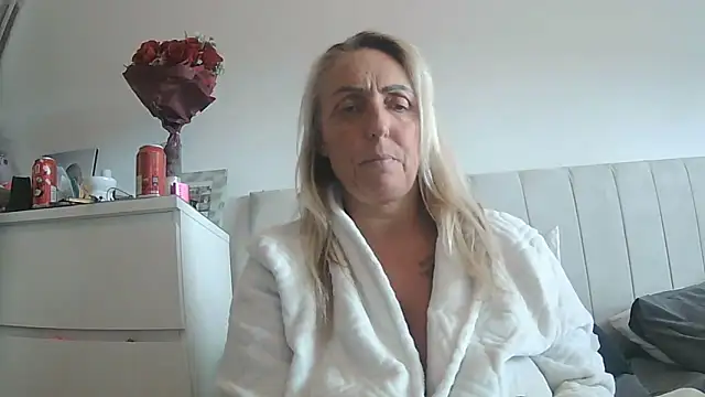 theblondecocklover online show from 06/07/26, 04:44