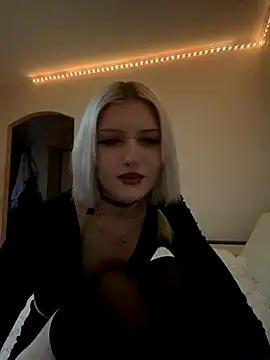 kris tinika online show from 12/19/25, 07:48