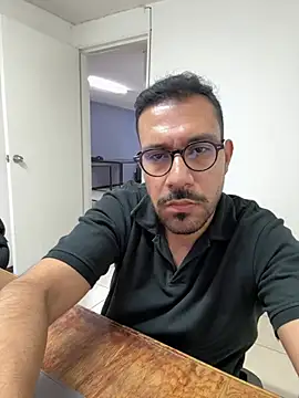 Snapshot of AdrianGarcia89 chatting on 05/19/26, 01:11 AdrianGarcia89 online show from 05/19/26, 01:11
