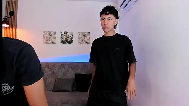 Sexiest BoysW online show from 05/15/26, 09:22