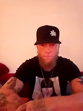 Snapshot of TEASER666 chatting on 12/17/25, 09:26 TEASER666 online show from 12/17/25, 09:26