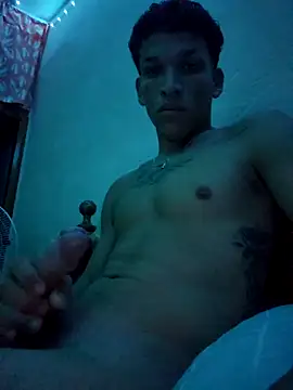 Snapshot of norvisito chatting on 12/18/25, 09:15 norvisito online show from 12/18/25, 09:15