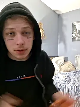 boolboy27 online show from 05/31/26, 07:04