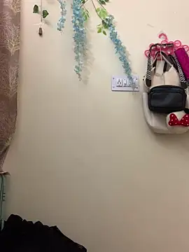 missmisha01 online show from 05/31/26, 05:48