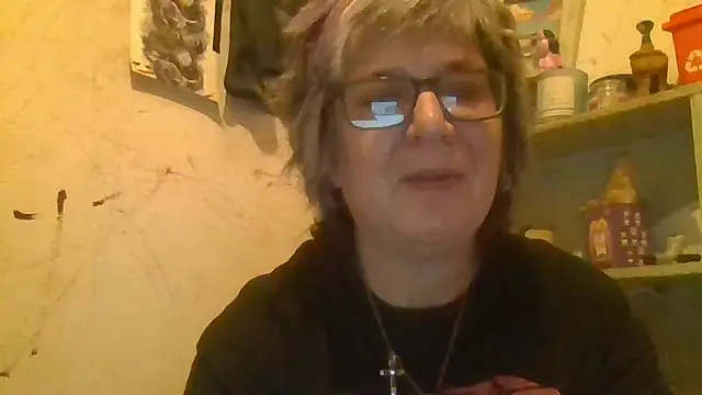 becky1111 online show from 07/08/26, 09:25