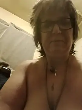 becky1111 online show from 07/19/26, 10:41