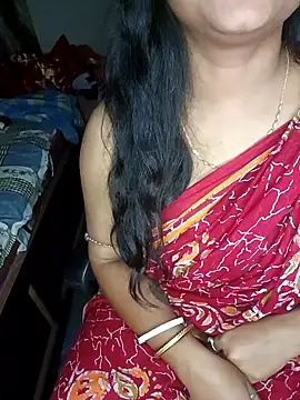 Snapshot of MAHI066 chatting on 03/12/26, 07:03 MAHI066 online show from 03/12/26, 07:03