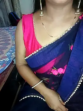 Snapshot of MAHI066 chatting on 04/01/26, 01:41 MAHI066 online show from 04/01/26, 01:41