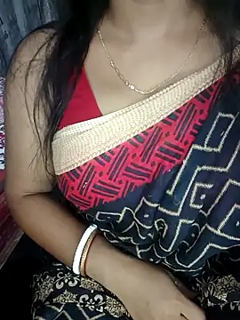 Snapshot of MAHI066 chatting on 04/22/26, 04:04 MAHI066 online show from 04/22/26, 04:04