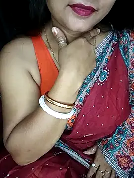 Snapshot of MAHI066 chatting on 05/06/26, 02:44 MAHI066 online show from 05/06/26, 02:44