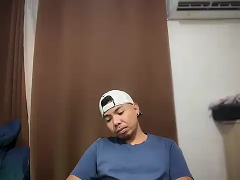 chubbybear 08 online show from 06/15/26, 02:36