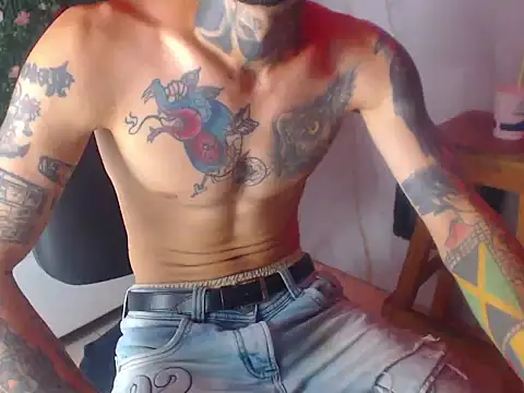 Boy tatto77 online show from 05/17/26, 08:38
