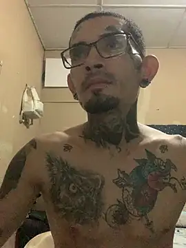 Boy tatto77 online show from 07/07/26, 04:15