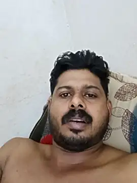 Snapshot of JOSSY_GEO chatting on 12/17/25, 11:44 JOSSY GEO online show from 12/17/25, 11:44