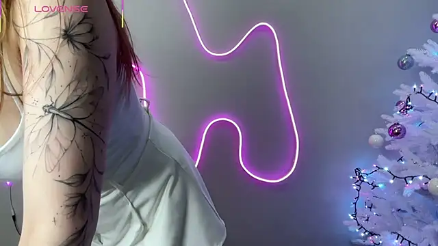 BIG BOOBS KARALIN online show from 12/22/25, 10:23