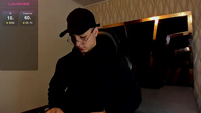 Snapshot of Noah_Clarkk chatting on 03/12/26, 05:19 Noah Clarkk online show from 03/12/26, 05:19