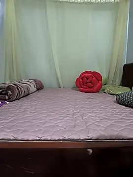 Sweet-Berryy online show from 05/11/26, 04:07