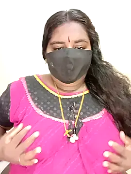 Snapshot of sirisha__9 chatting on 04/10/26, 03:56 sirisha 9 online show from 04/10/26, 03:56