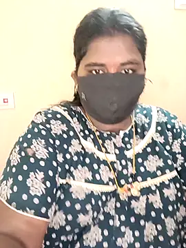 Snapshot of sirisha__9 chatting on 04/11/26, 11:58 sirisha 9 online show from 04/11/26, 11:58