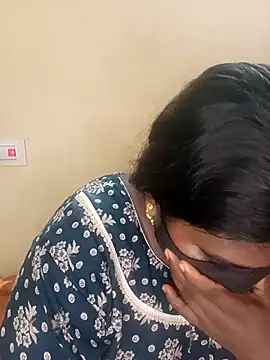 Snapshot of sirisha__9 chatting on 04/19/26, 10:56 sirisha 9 online show from 04/19/26, 10:56